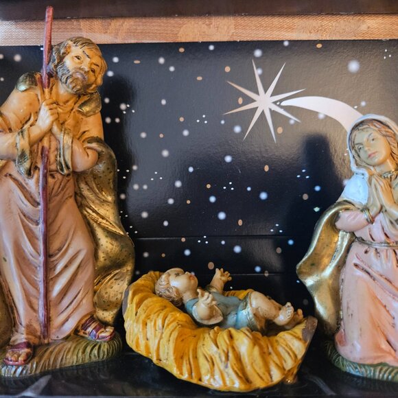 Vintage Euromarchi Nativity Set - Picture 2 of 11